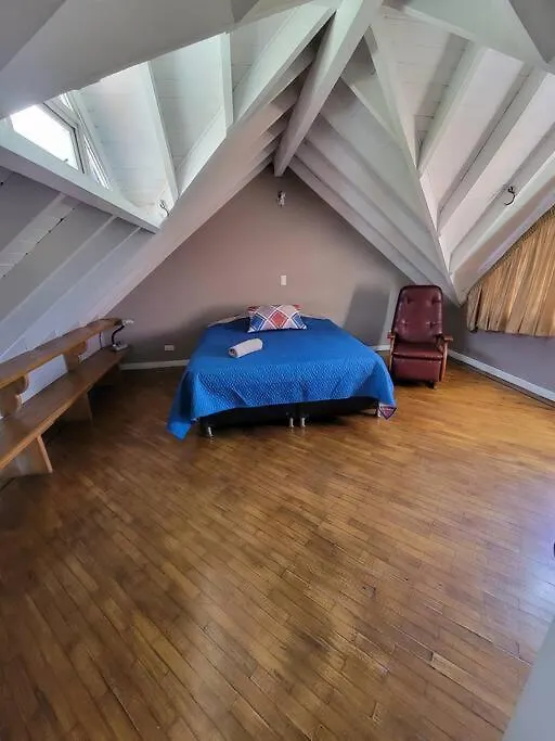 Casa En Condominio En El Poblado! Ubicacion Medellín Сasa de vacaciones