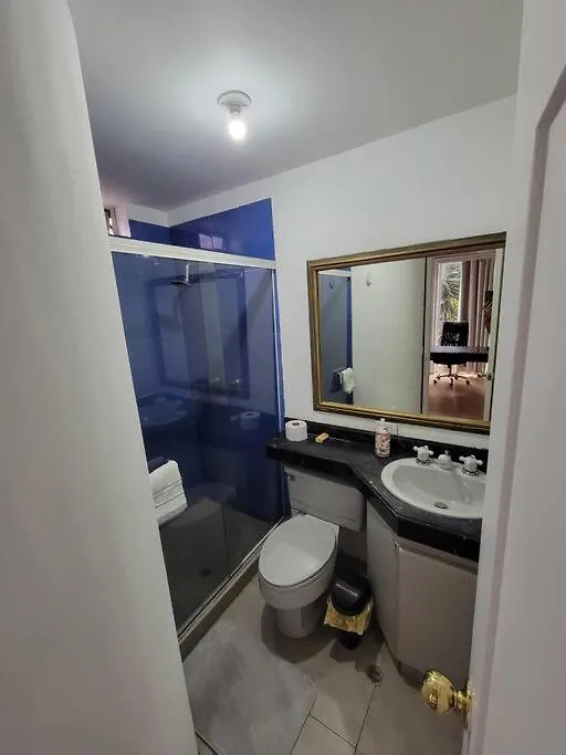 Casa En Condominio En El Poblado! Ubicacion Μεντεγίν 0*,  Κολομβία